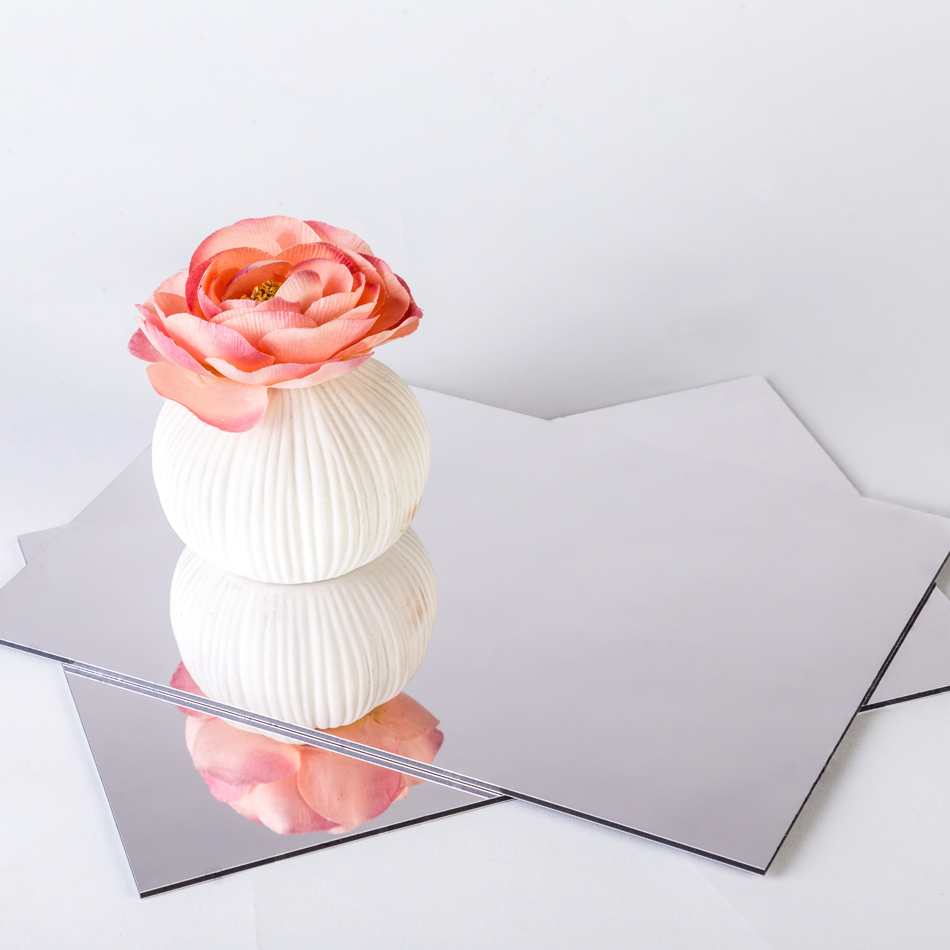 Alupanel Mirror