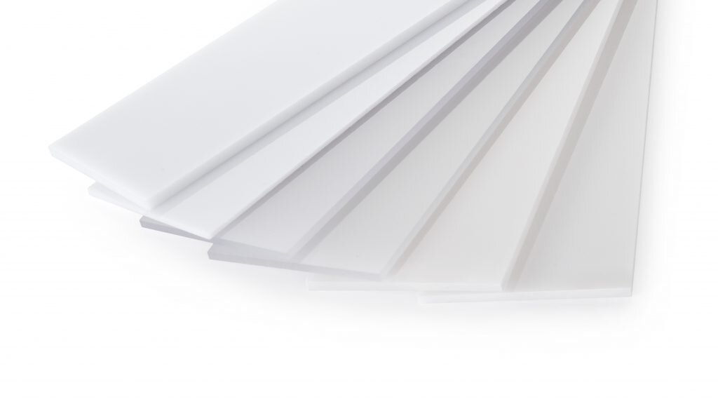 Afgeprijsd - PETG opaal LT80%  2050 mm x 3050 mm 3 mm