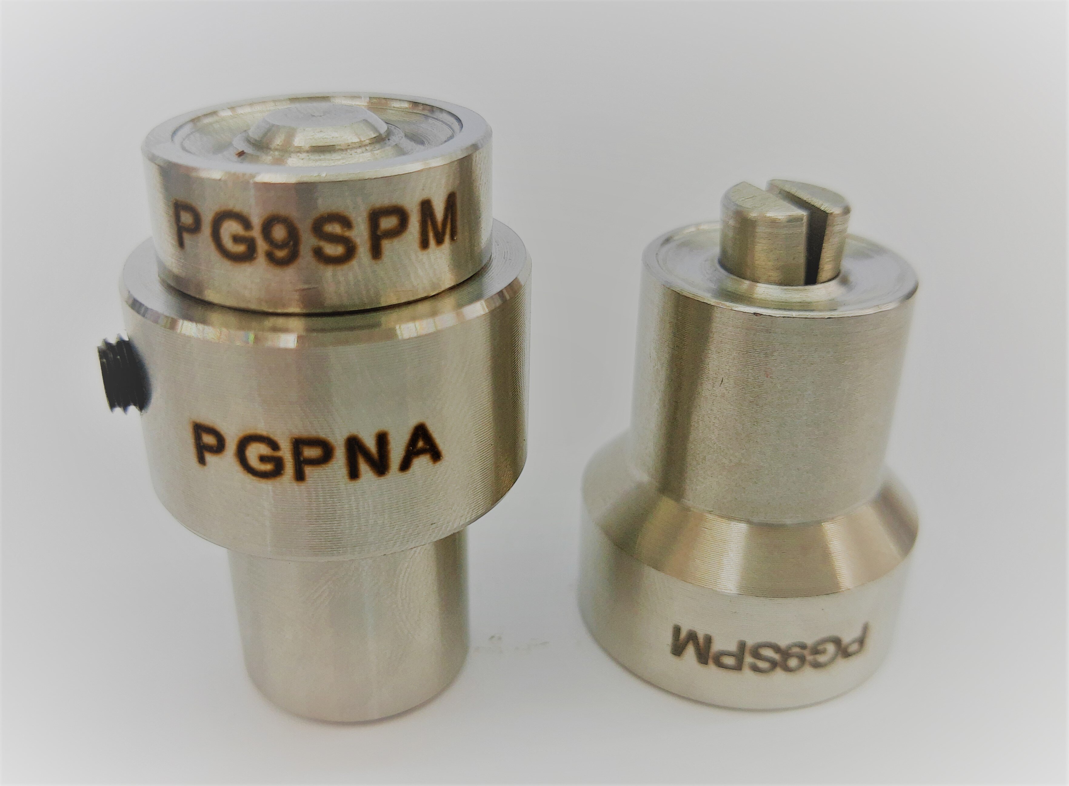 Plastgrommet Setting dies Ø09.5 mm (#2) + adapter Queen/Speed Queen (Stainless steel eyelet)