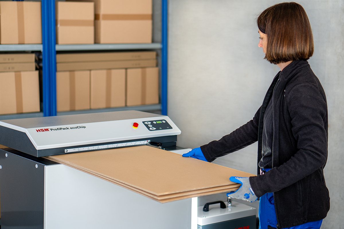 Matelasseur de carton HSM Profipack P425 eco Chip (220V) avec kit d'apation pour aspiration