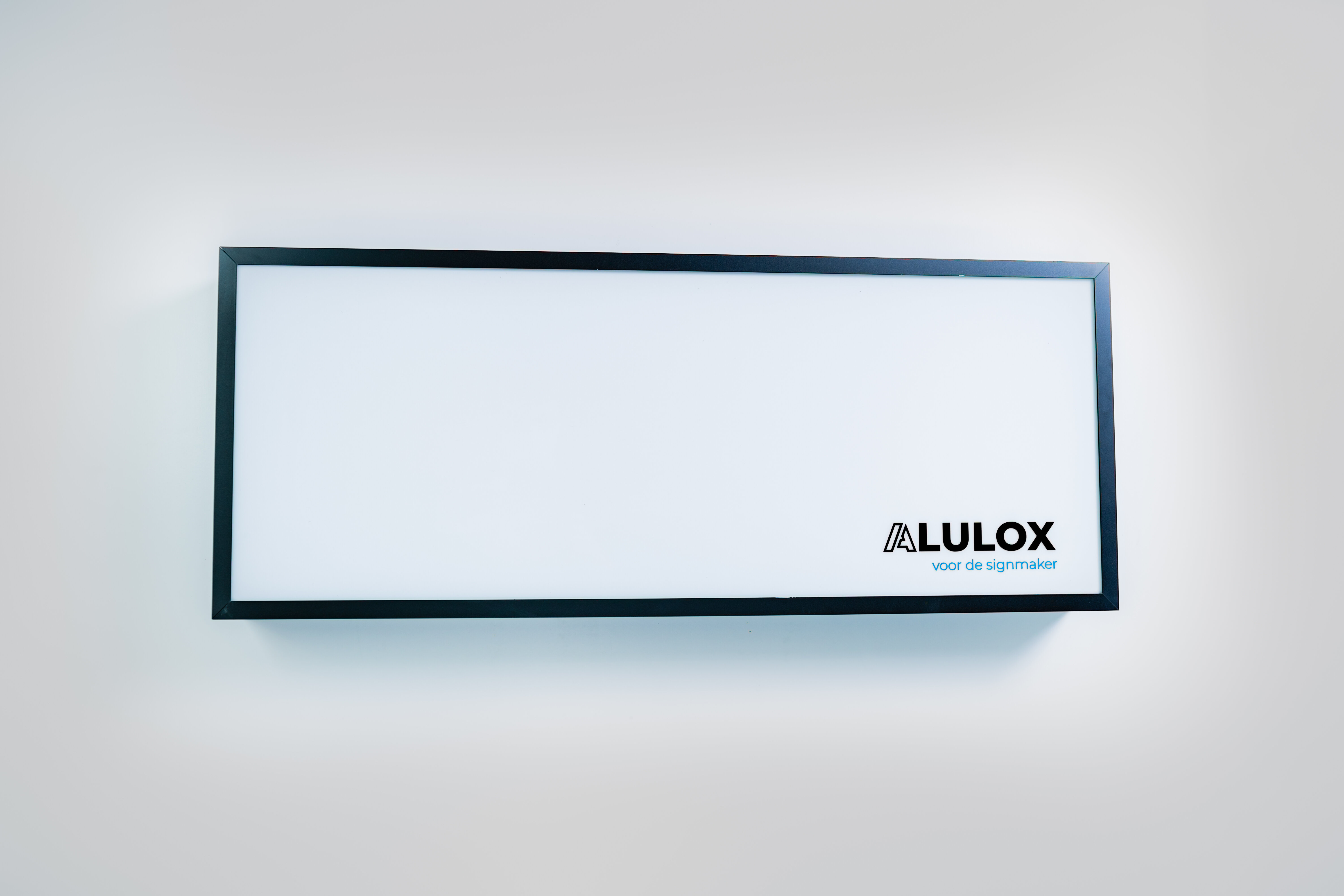 ALULOX Lichtkast vlak