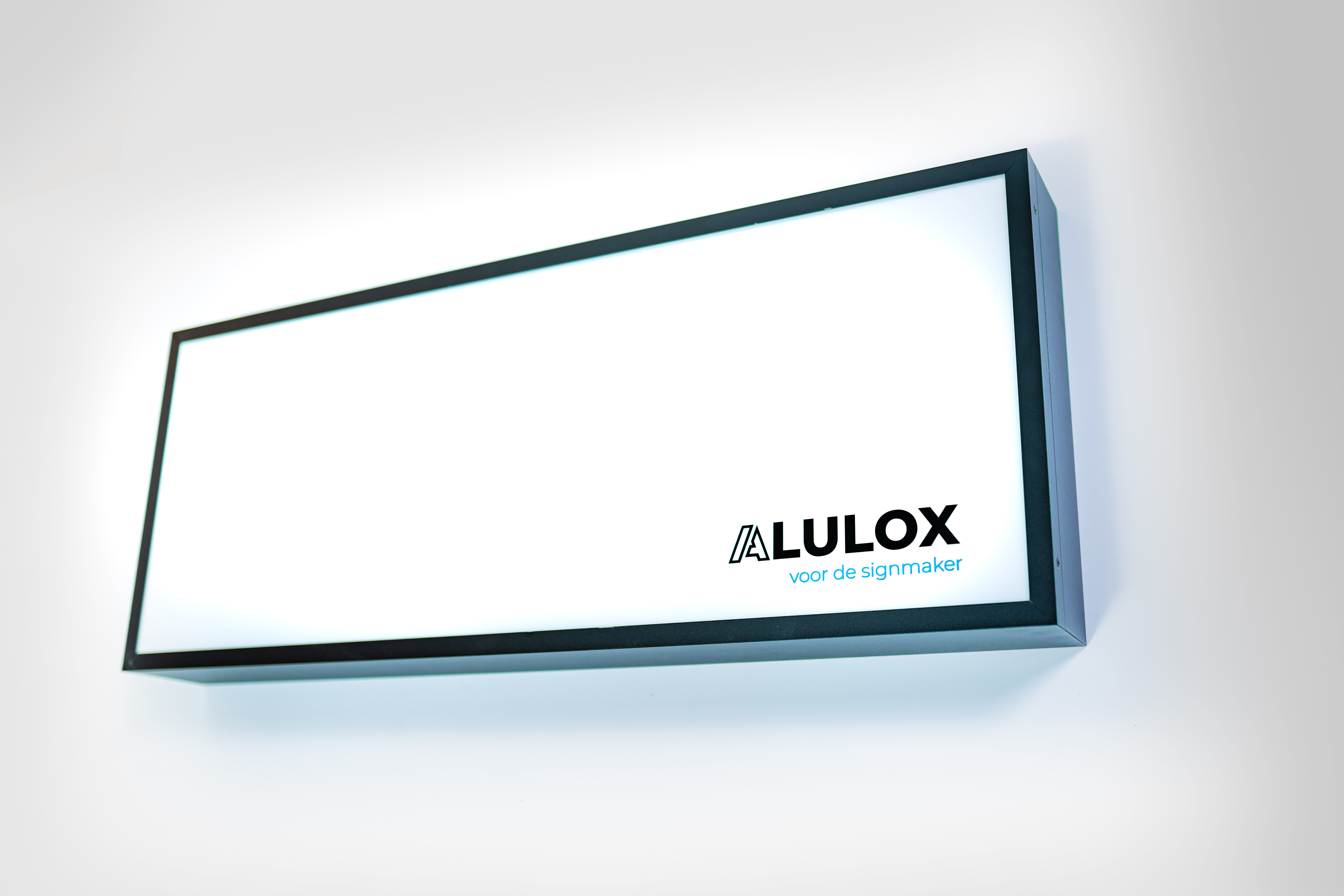 ALULOX Lichtkast vlak