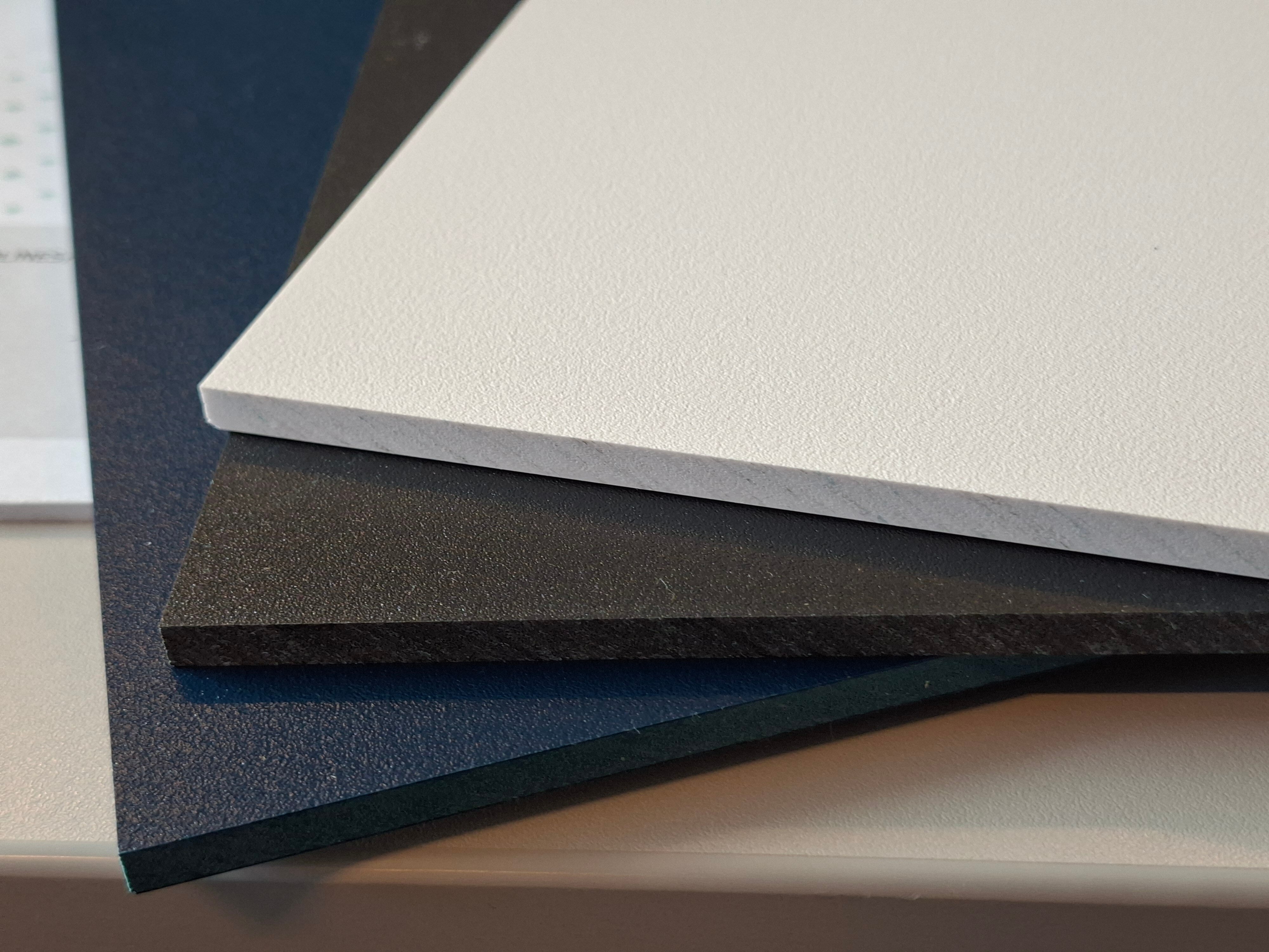 Afgeprijsd - Plastirock groen 1220 mm x 2350 mm 6 mm