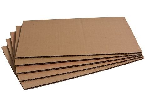 Afgeprijsd - Kartonnen bladen bruin testliner 770 x 570 mm (dikte - 3 mm)enkele golf rechte hoeken