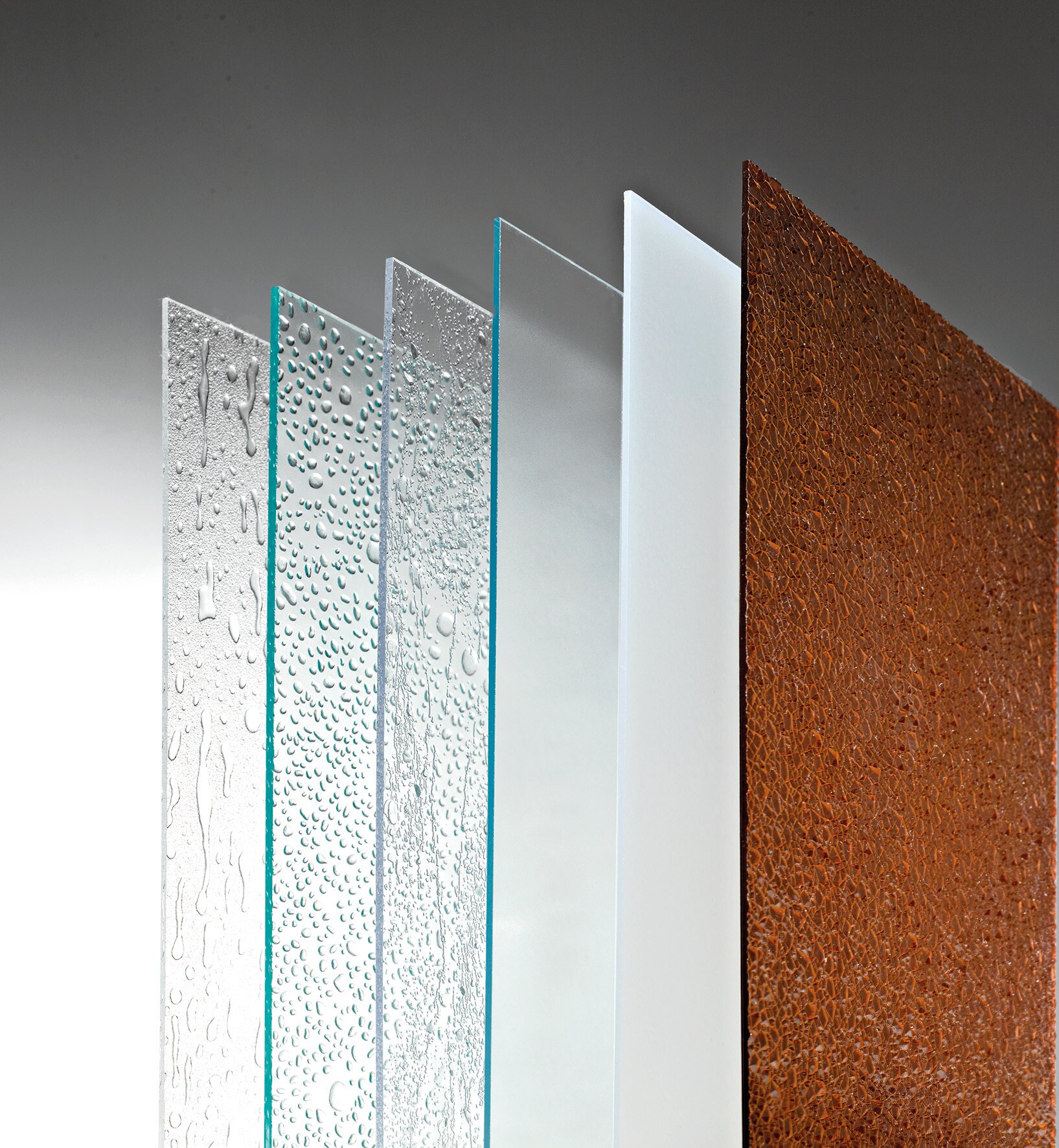 Afgeprijsd - Polystyreen HIPS transparant helder 1250 mm x 3200 mm 4 mm